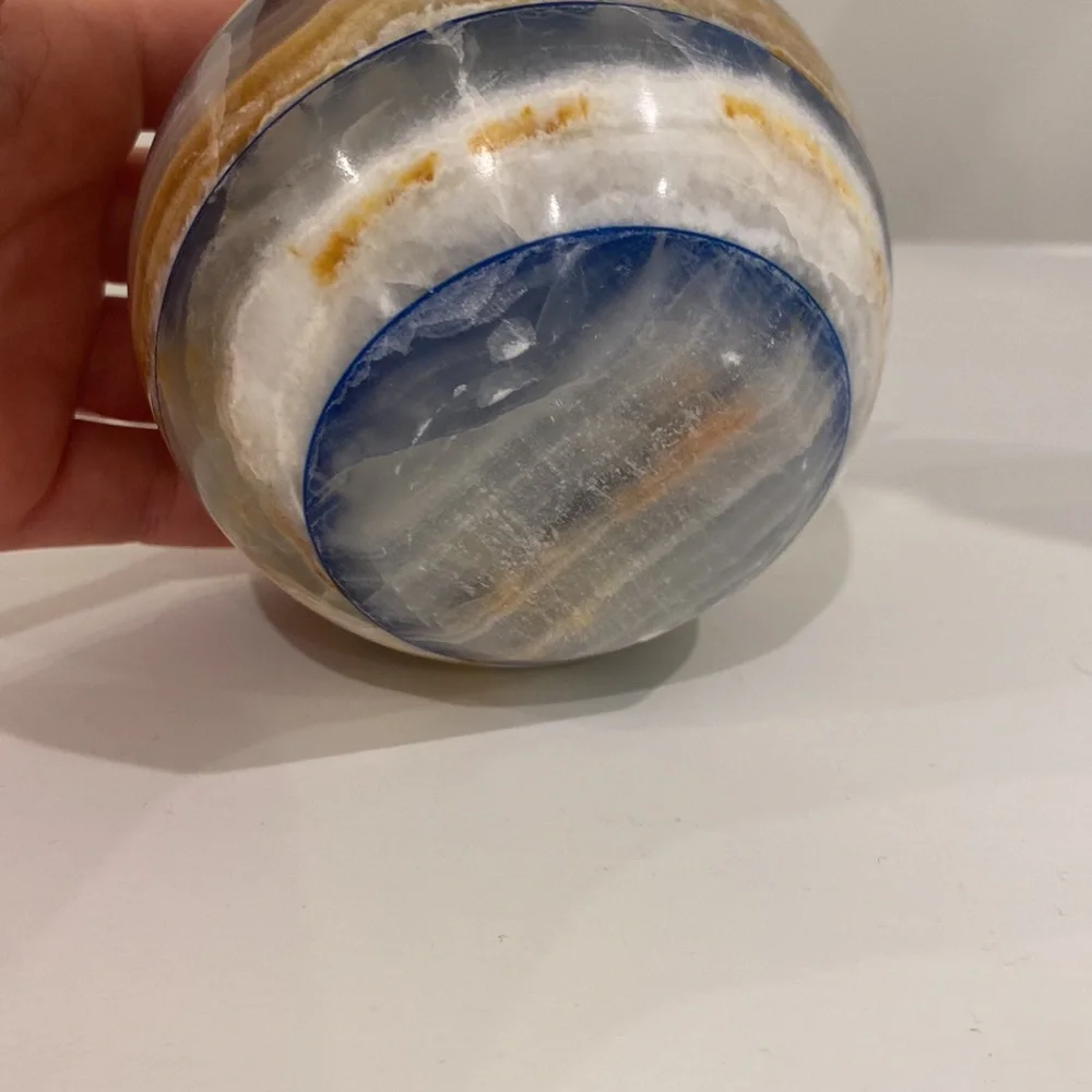 Stone paperweight. - Picture 4 of 4